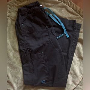 Black maevn scrubs